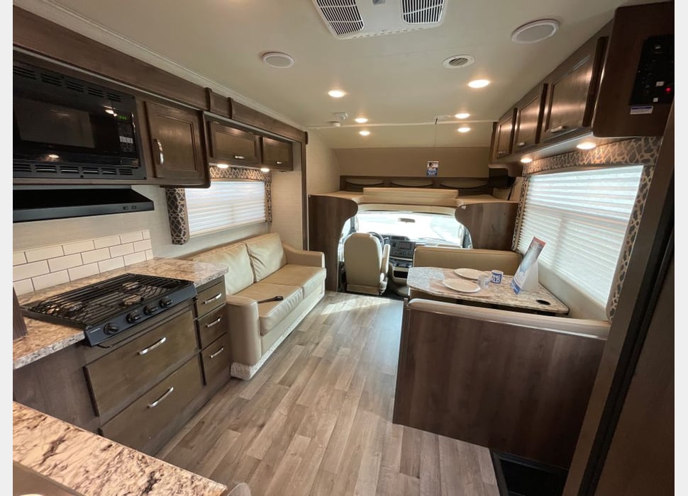 Class C Motor Home rentals in Pella
