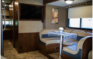 2016 Coachman Mirarda in Tampa Florida