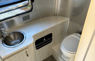 2017 Airstream RV Sport 22FB