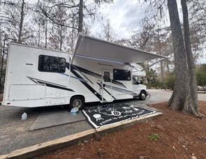 Thor Motor Coach Quantum SE SE28 Ford