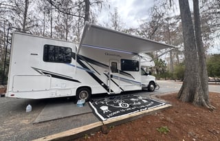 Family RV I 2025 Thor Quantum | Sleeps 5