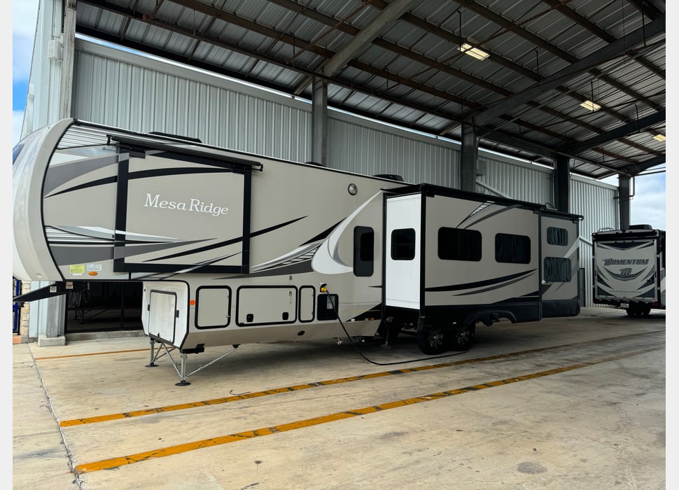 Fifth Wheel rentals in Castroville