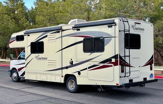2019 Coachmen RV Freelander 26DS - Low miles