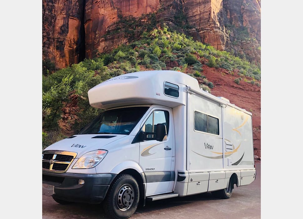 Class C Motor Home rentals in Woodinville
