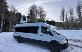 BearBnBReno Luxury ActiVan Mercedes Sprinter 2500
