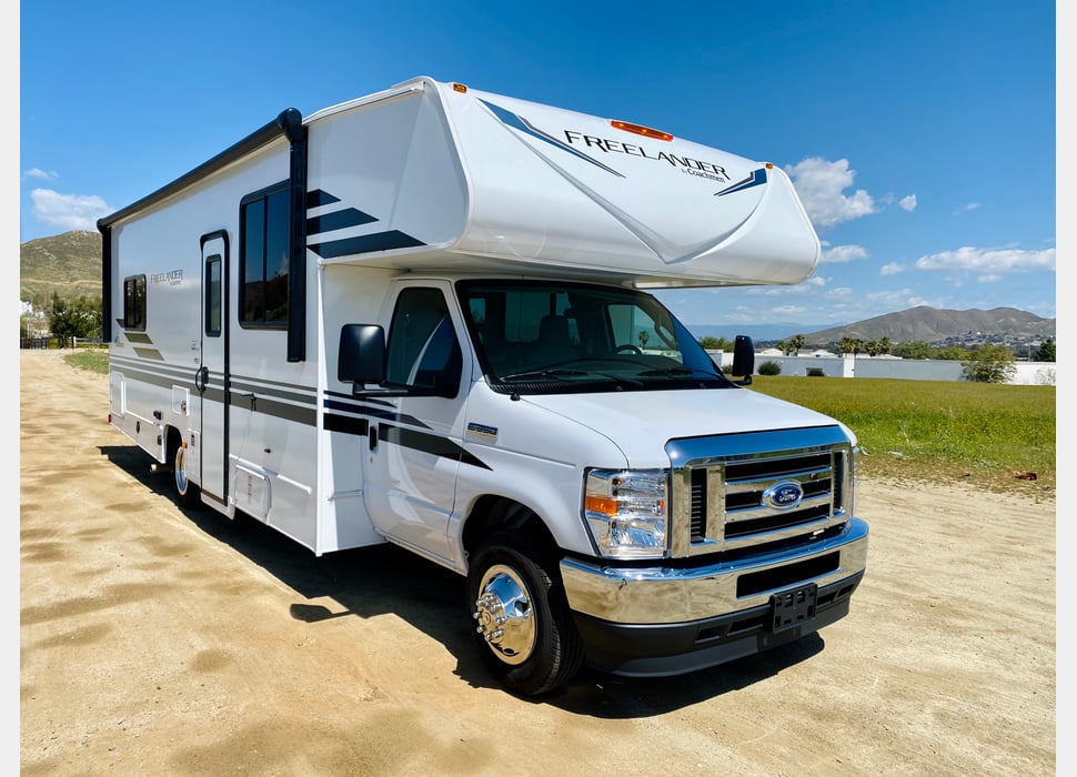 Class C Motor Home rentals in Las Vegas