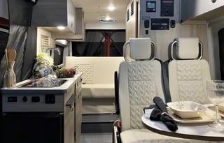 2022 Winnebago Solis 59P