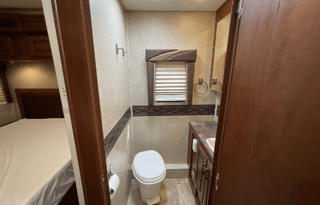 Ultimate home on wheels!-2013 Jayco Greyhawk 29KS