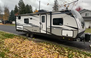 2022 Cruiser Twilight Signature TWS 2600
