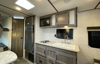 2022 Gulf Stream RV Gulf Stream Enlighten 19BH