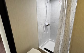 Pet Friendly- Sleeps 9- Outdoor Kitchen
