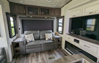2023 Keystone RV Cougar 368MBI