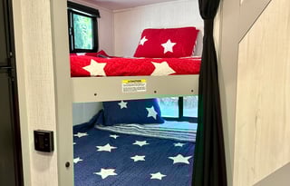 2023 Heartland North Trail 24BHS Bunk house