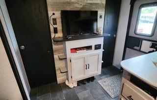 2022 Heartland Mallard 32