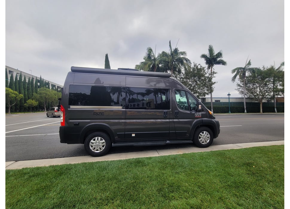 Class B Camping Van rentals in Los Angeles