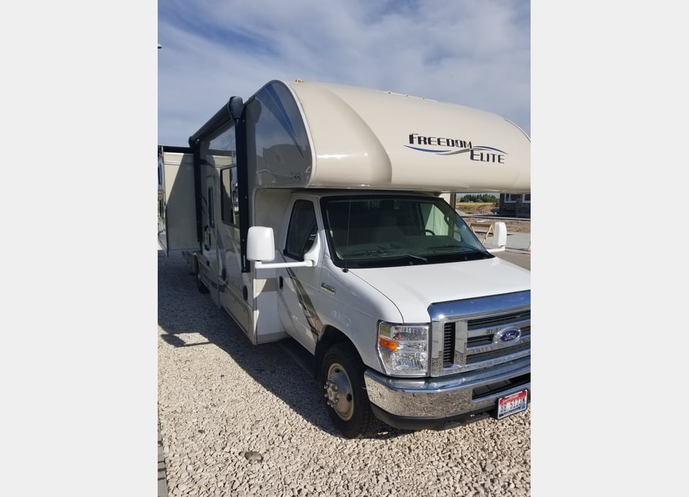 Class C Motor Home rentals in Idaho Falls