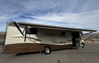 Winnebago Minnie Winnie Premier