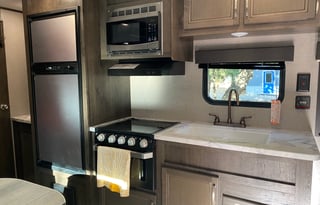 Sol - 2020 Jayco Jay Flight SLX 264BH