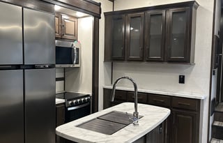 2022 Dutchmen Voltage 3911