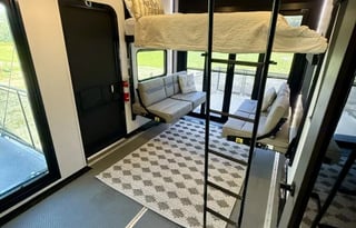 2024 Alliance Valor *1.5 Baths, King, Bunks, Loft*