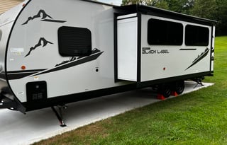 Elite Escape RV Rentals Co.   -   Delivery Only