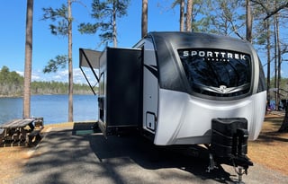 BUMBLE BEACH W/ KING BEG