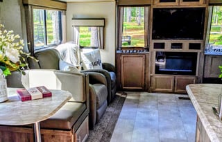 2021 Forest River RV Aurora 33RLTS