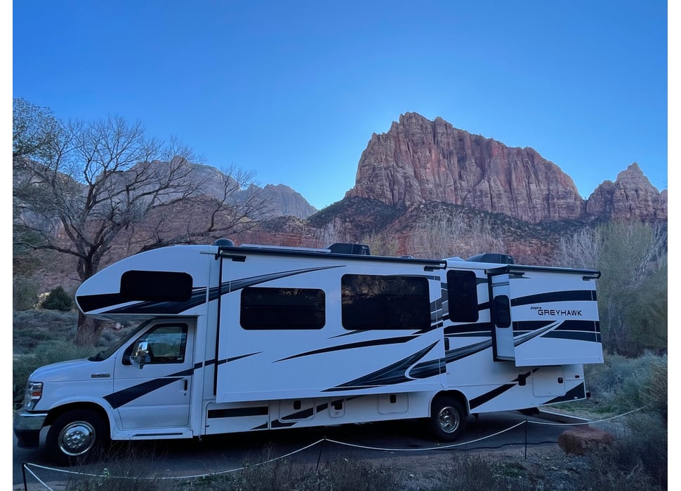 Class C Motor Home rentals in san marcos