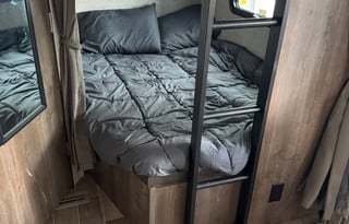 2019 Coleman Lantern 263bhs