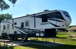 2019 Heartland Fuel 335