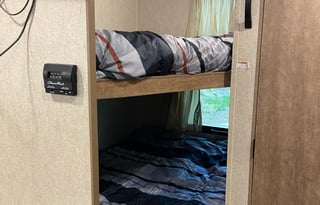 ROOMY-BUNKHOUSE-1/2 TON TOWABLE