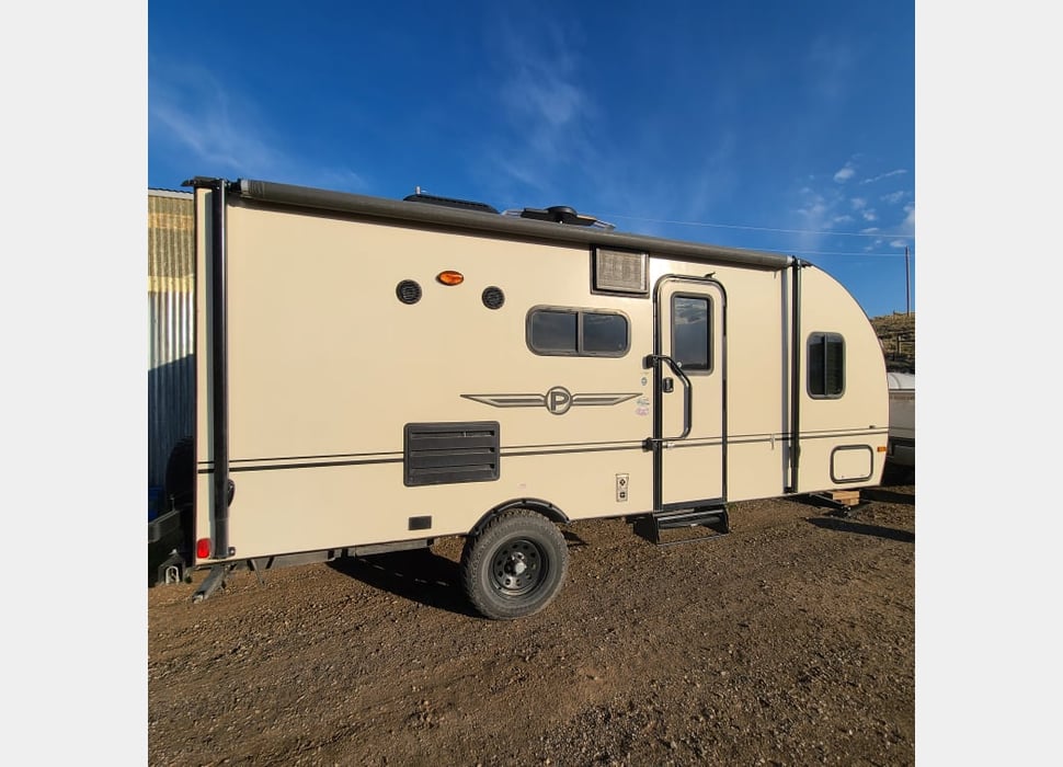 Travel Trailer rentals in Eagle