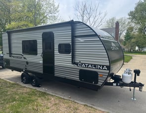Coachmen RV Catalina Summit Series 8 211BH