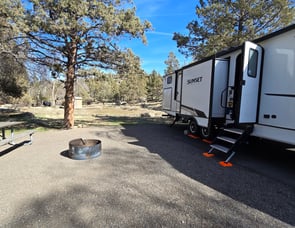 CrossRoads RV Sunset Trail SS331BH