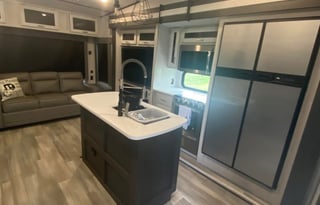 2022 Keystone RV Sprinter Limited 3590LFT