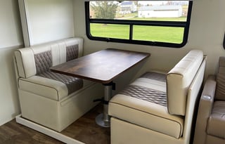 Luxury Style - 2016 Forest River Georgetown 364T