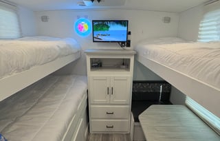 Cruise & Snooze RV