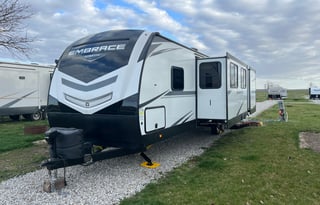 Embrace Bunkhouse
