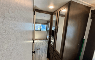 2020 Salem 32BHDS 5019