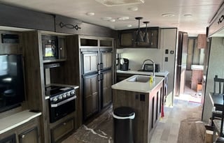 Holiday Road: It's a Quest for Fun!