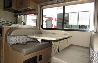 2019 Thor Motor Coach Freedom Elite 26HE (Class C)