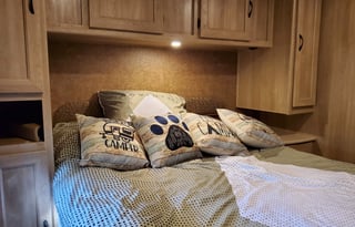 2016 Coachmen RV Freelander 32BH Ford 450