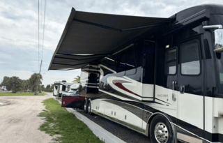 2010 Newmar King Aire TAFL2823