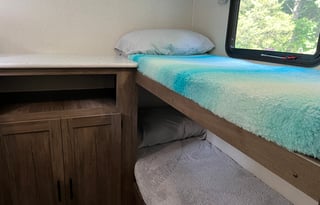 Prime Time Fun w/ Double Bunks & Queen Master!