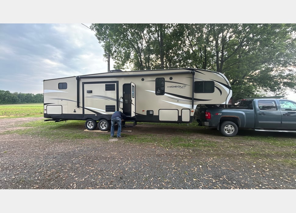 Fifth Wheel rentals in Chippewa Falls
