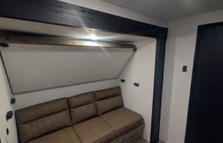 2025 Puma Luxury Bunkhouse