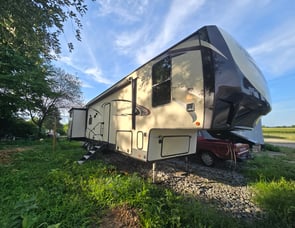 Forest River RV Wildwood Heritage Glen 356QB