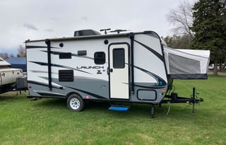 No-Tow RV Rental  Delivered & Fully Set Up for You