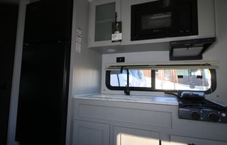 Spacious 7-Sleeper Dream on Wheels