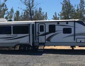 Keystone RV Cougar Half-Ton 31MBS